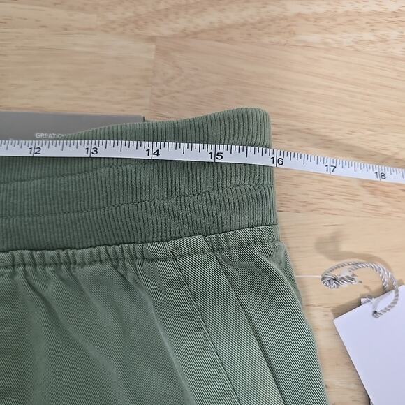 NWT Soft Surroundings Olive Green Elastic Waist Straight Leg Pants Size Medium - Picture 5 of 10